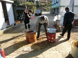 R3餅つき5.JPG